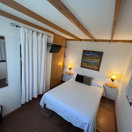 La Cerca Del Alcornoque Guest House Casas de Belvis Ngoại thất bức ảnh